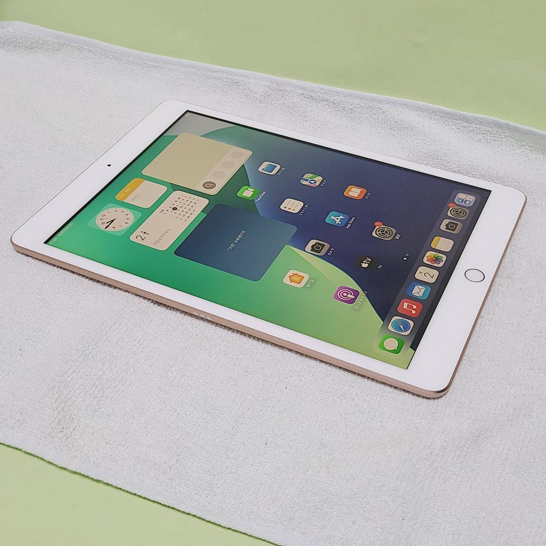 Apple iPad 第8世代 32GB Wi-Fiモデル 10.2インチ