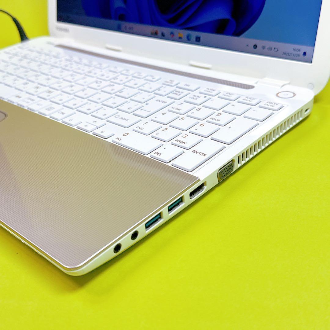 新品爆速SSD⭐️カメラ付ノートパソコン windows11 ブルーレイ 薄型