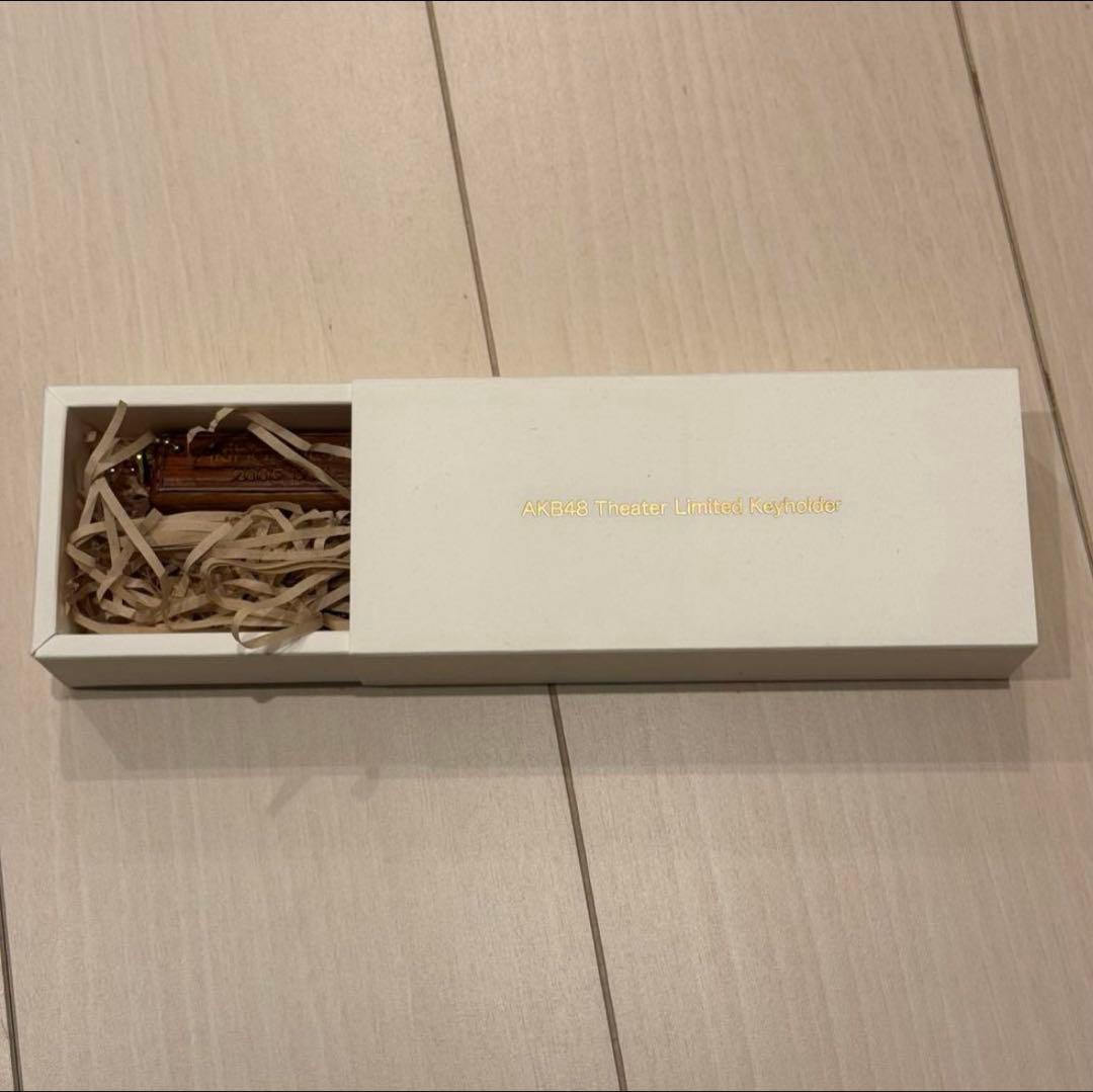 AKB48 劇場 ステージ床材 床材キーホルダー