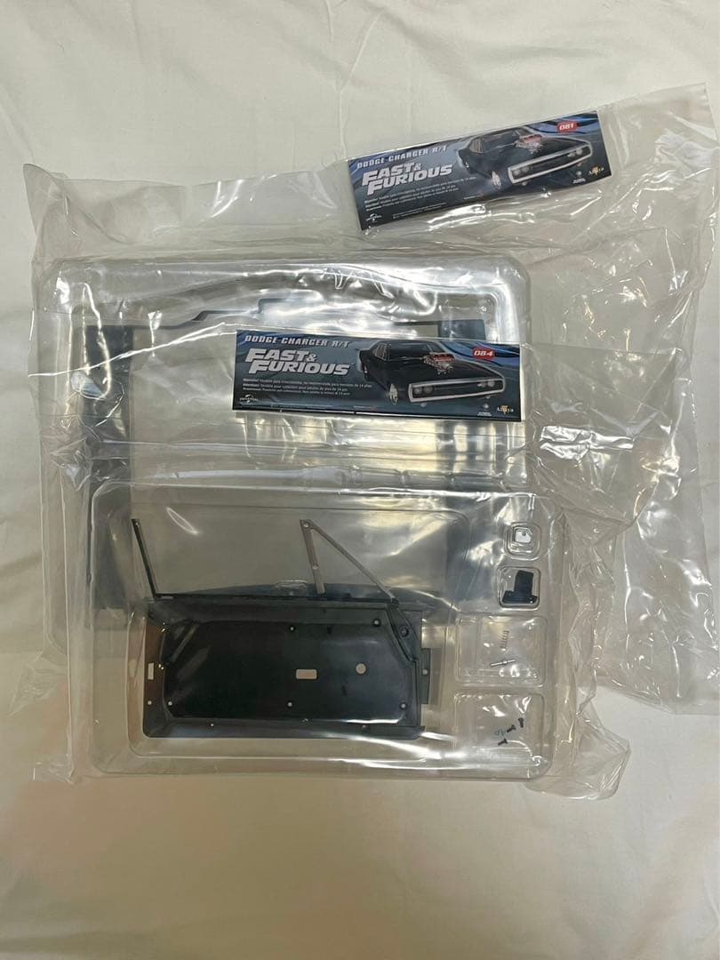 デアゴスティーニ新品⭐️ワイルドスピード1/8ダッジチャージャー