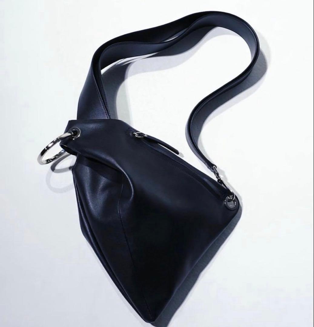 バッグ OSOI DUMPRING [BLACK]