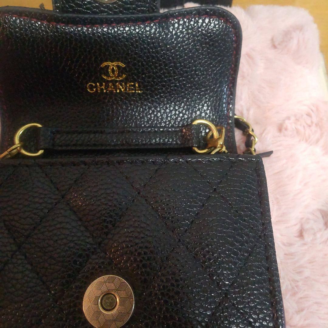 CHANEL ブラックレザーショルダーバッグ