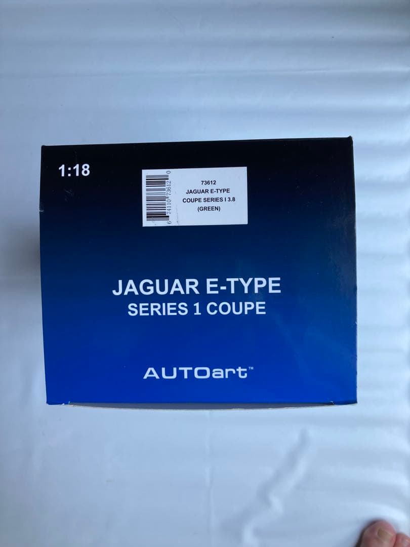 AUTOart JAGUAR E-TYPE ダイキャストモデル