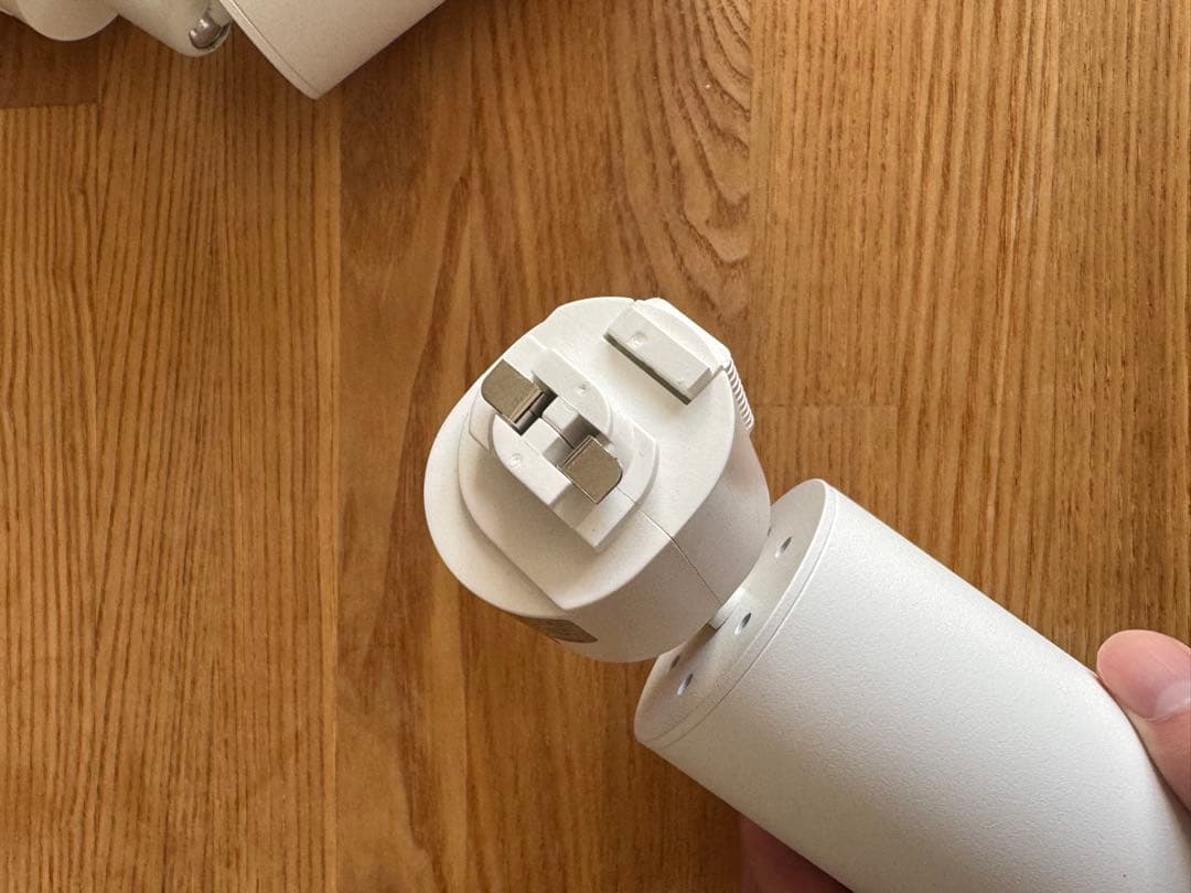 ヒカリ屋の照明ライト E11 40W相当 電球色 スポットライト 4個