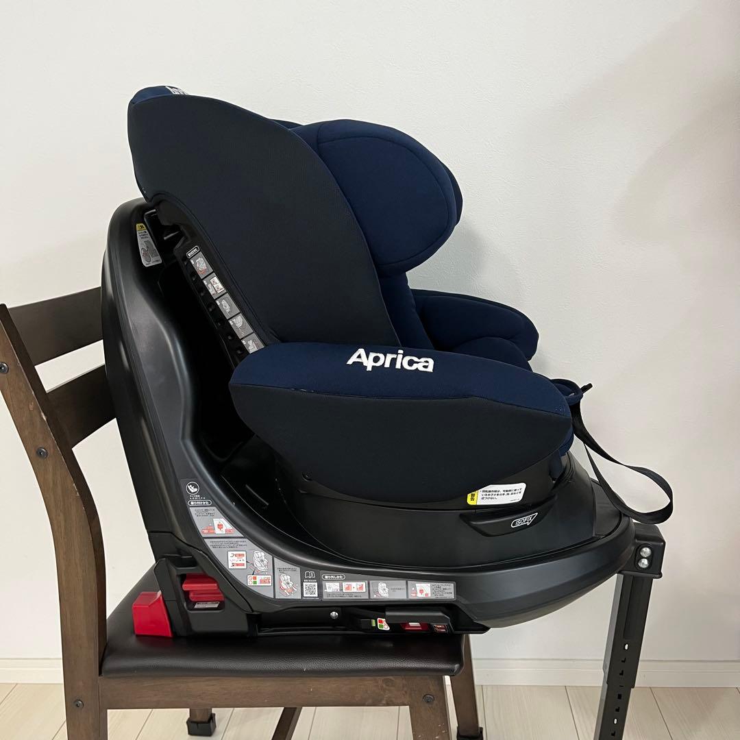 【値下げ】Aprica ディアターン プラス ISOFIX チャイルドシート