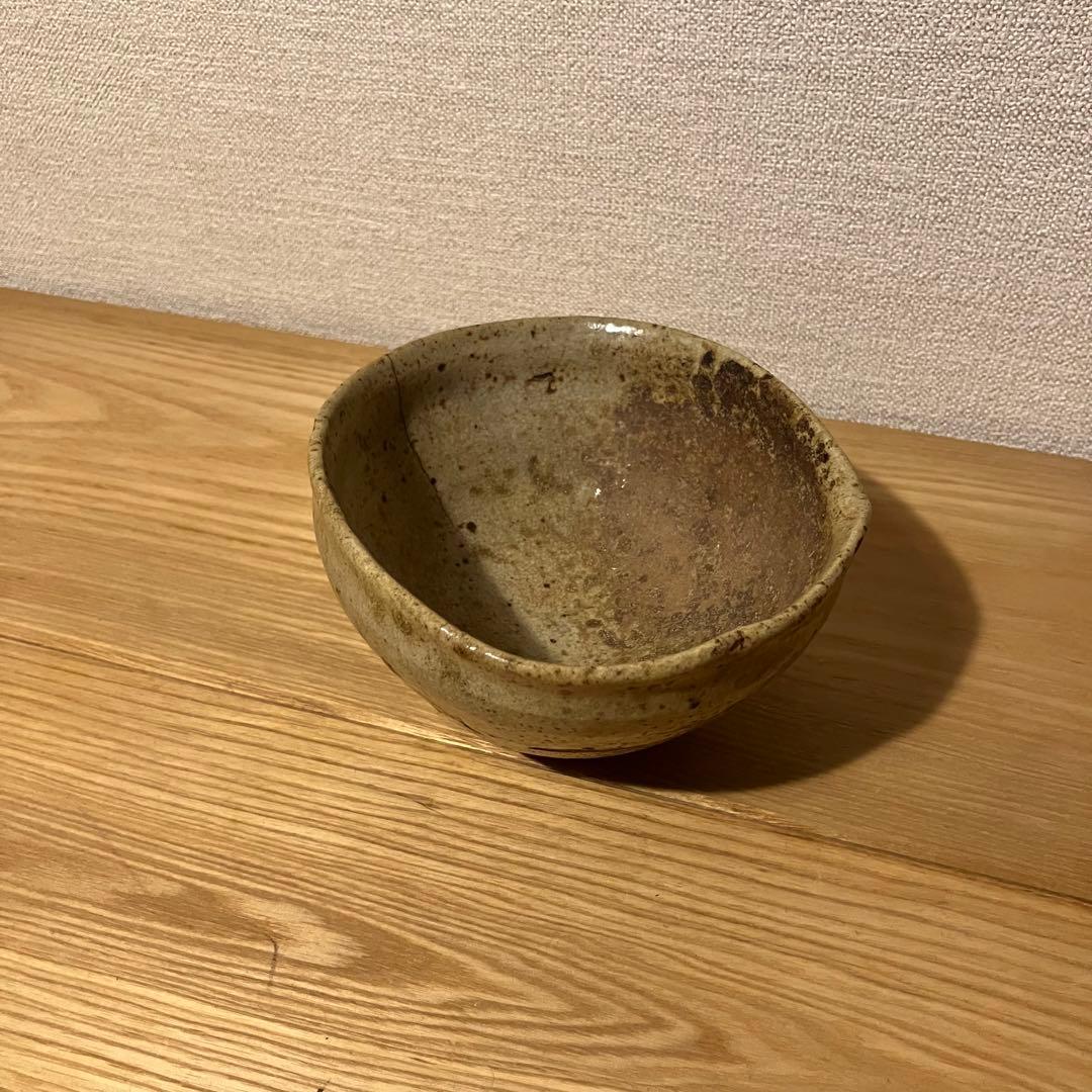 片口にもなる古唐津茶碗　桃山時代