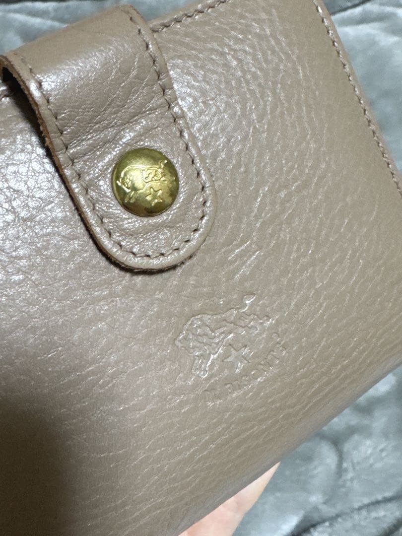 IL BISONTE イルビゾンテ　折り財布　レザー　ブラウン　ラウンドジップ