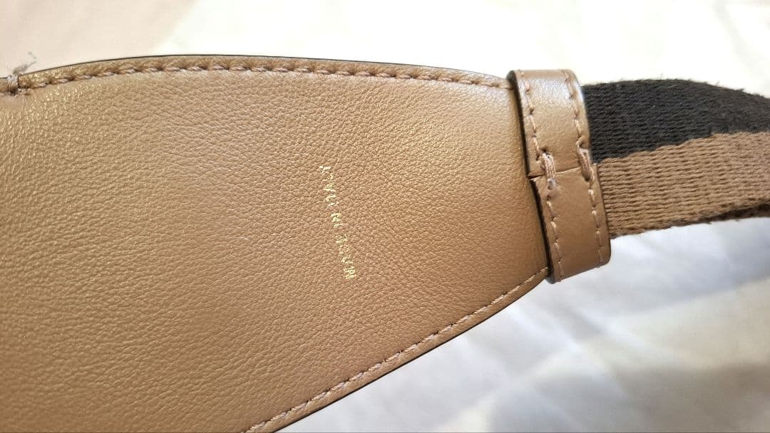 FENDI　ブラウンレザーショルダーストラップ