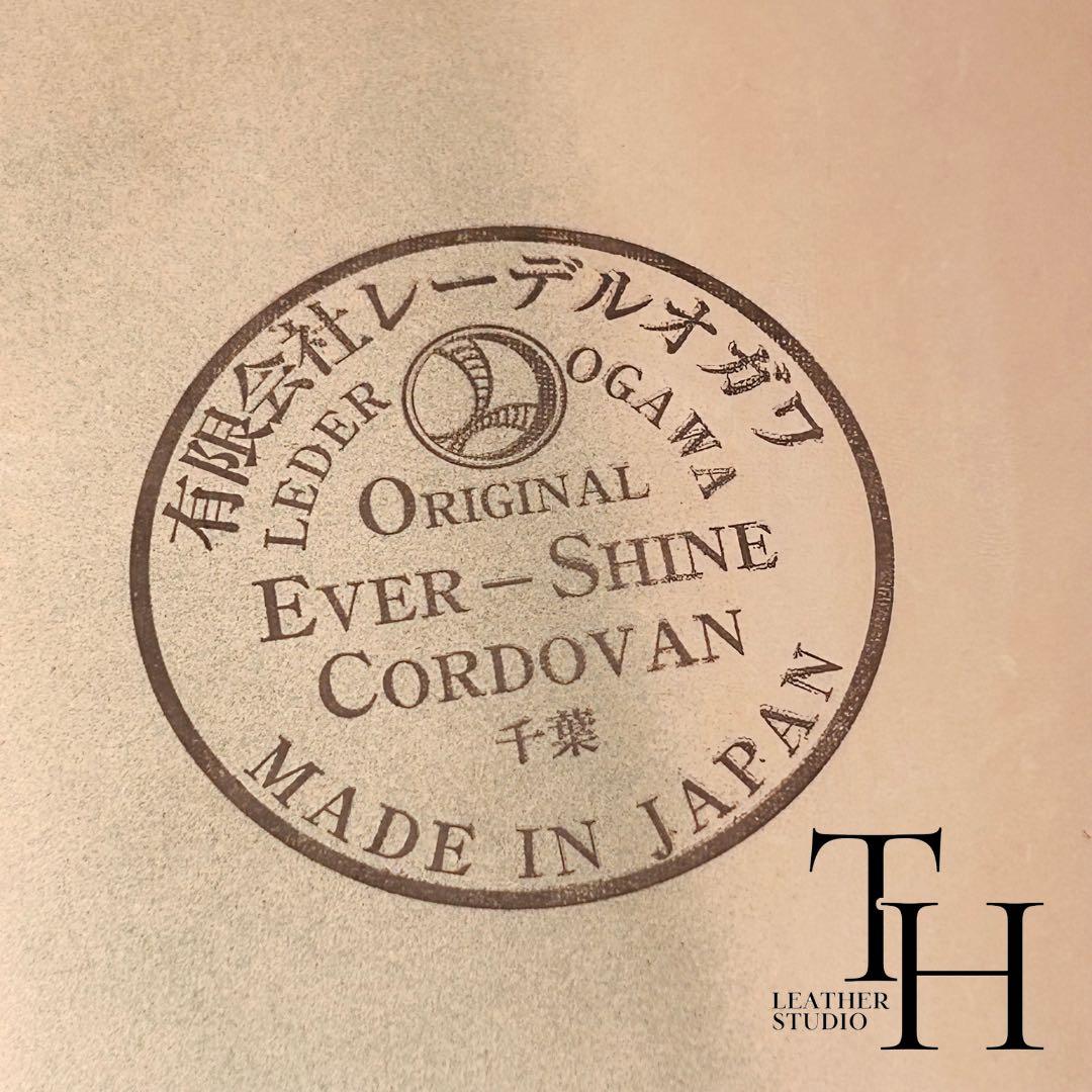 コードバン　ラウンドジップウォレット　レーデルオガワ　二つ折り　グリーン