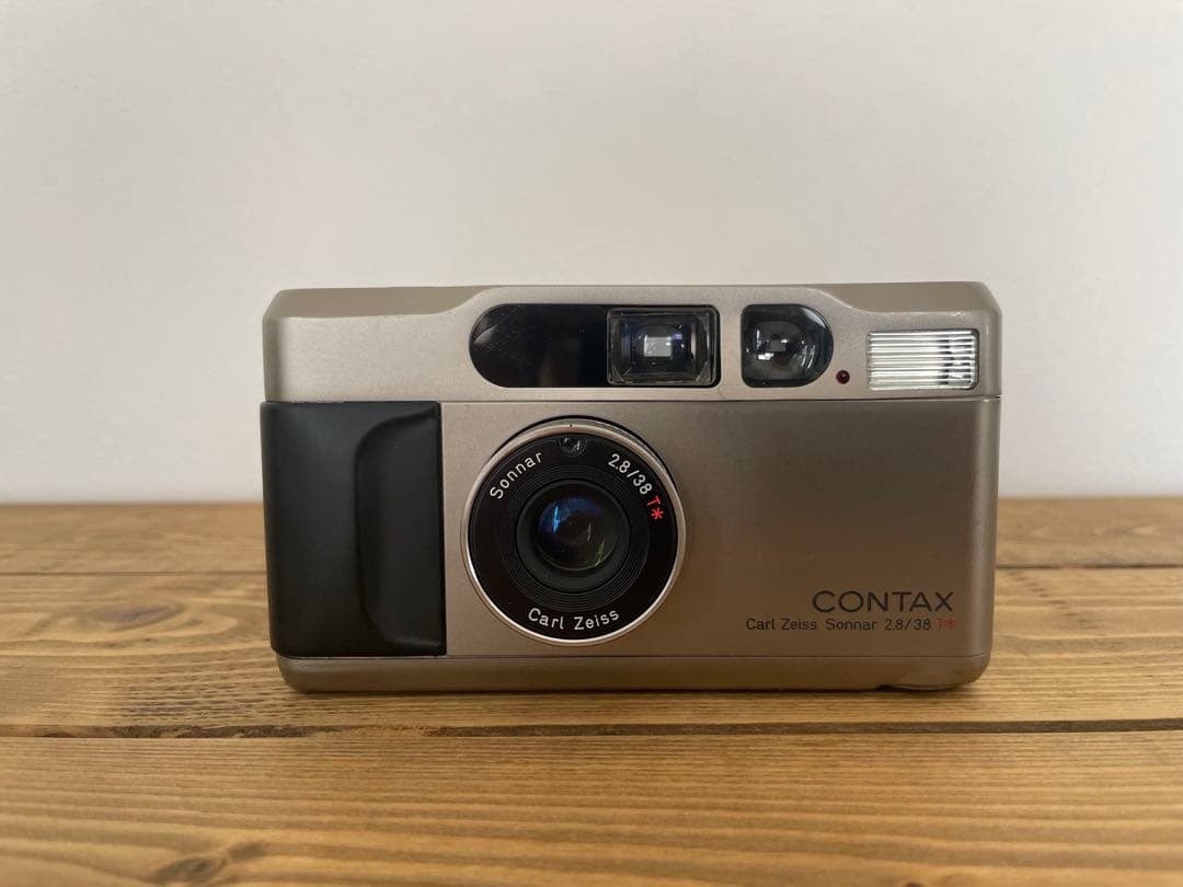 【良品】CONTAX T2 チタンシルバー フィルムカメラ
