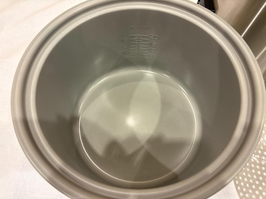 【美品】TIGER 炊飯器 2升 業務用 ステンレス JNO-A360XS