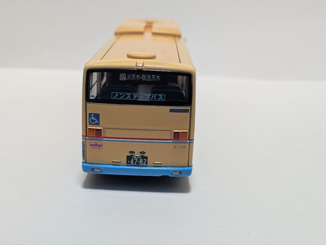 トミカリミテッドヴィンテージネオ　いすゞエルガ（阪急バス）