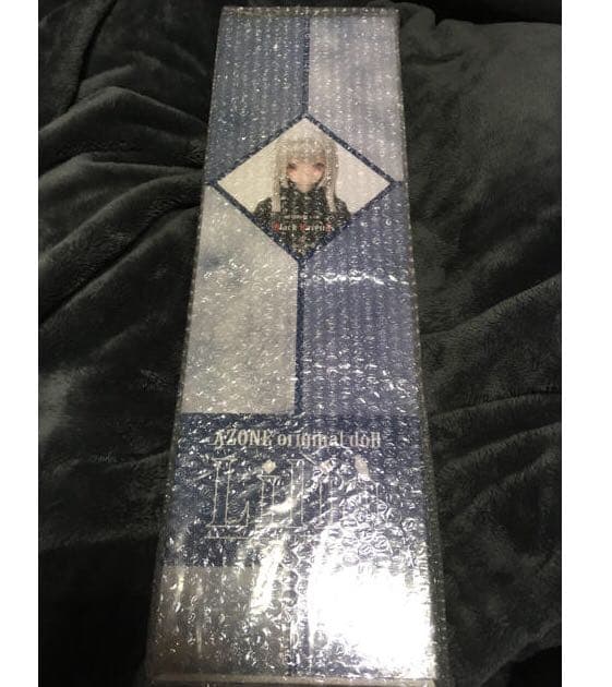 リリア　ブラックレイヴン2  アゾン  50cmドール