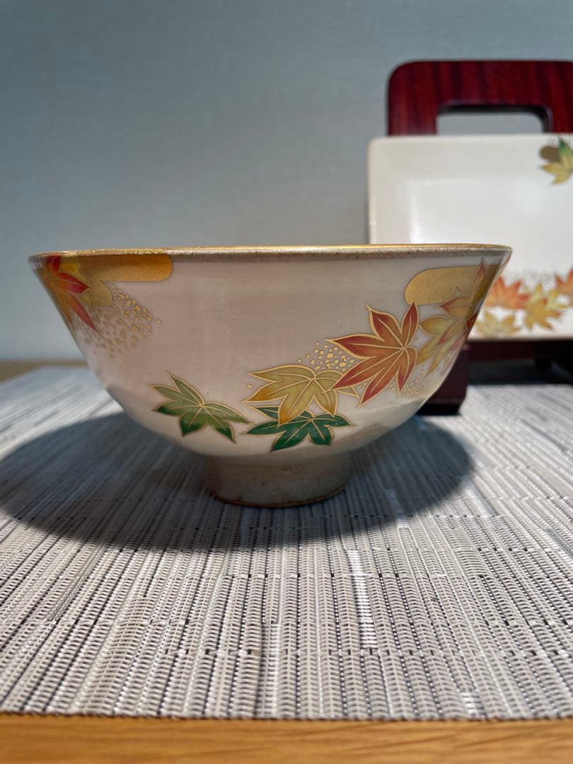 135桑野むつ子 京都 御所の花十二ヶ月【11月紅葉】抹茶椀・和陶皿 しおり付