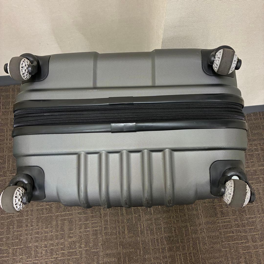 サムソナイト キャリーケース 大容量 大型 スーツケース 旅行 四輪