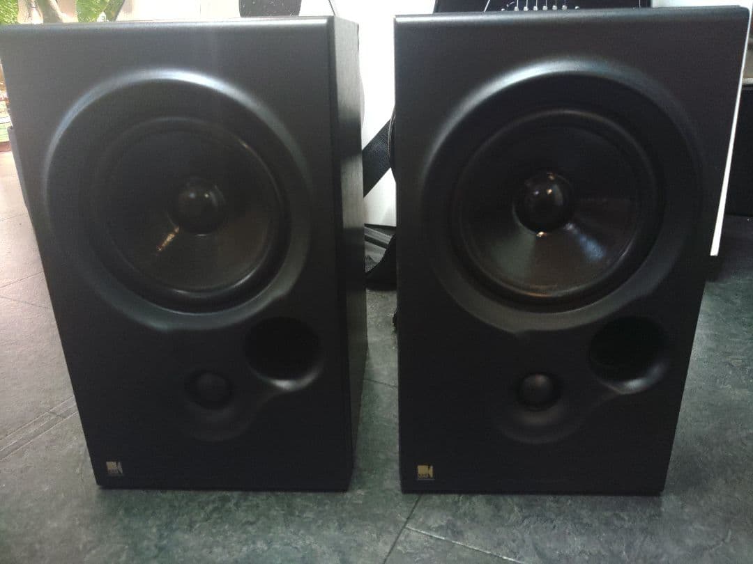 KEF Coda 7 イギリスブランドのスピーカー