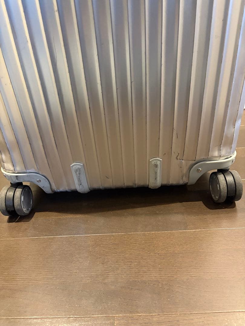 【稀少・廃番】 青ロゴ リモワ シルバー トパーズ 82L 4輪