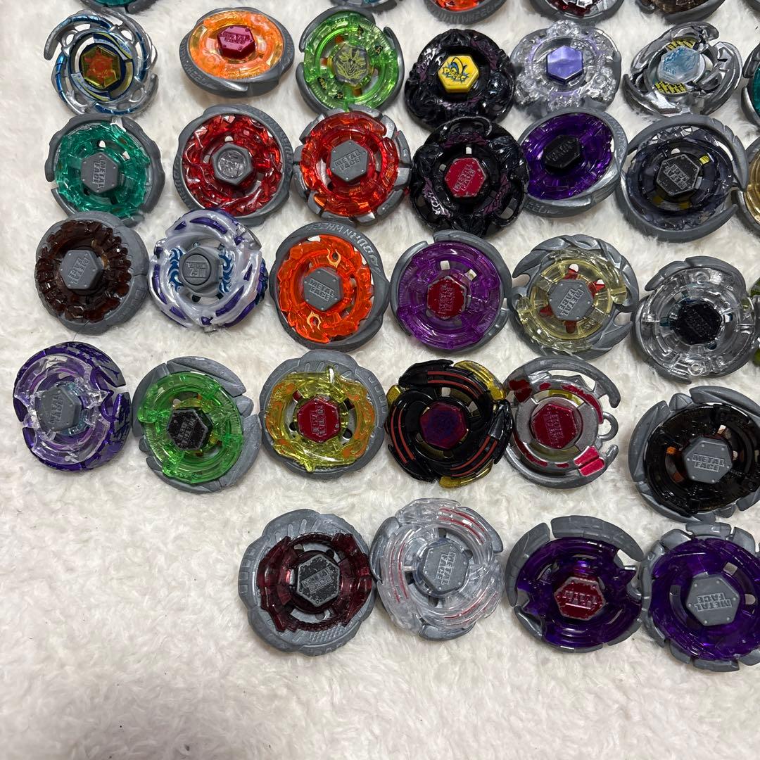 メタルファイトベイブレード　67個　まとめ売り　引退品　バラ売り可能　即購入可能