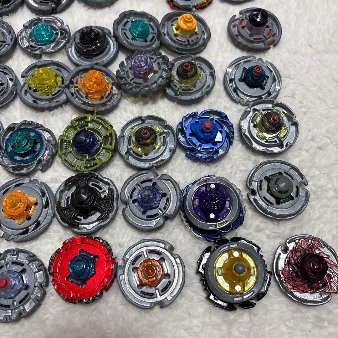 メタルファイトベイブレード　67個　まとめ売り　引退品　バラ売り可能　即購入可能