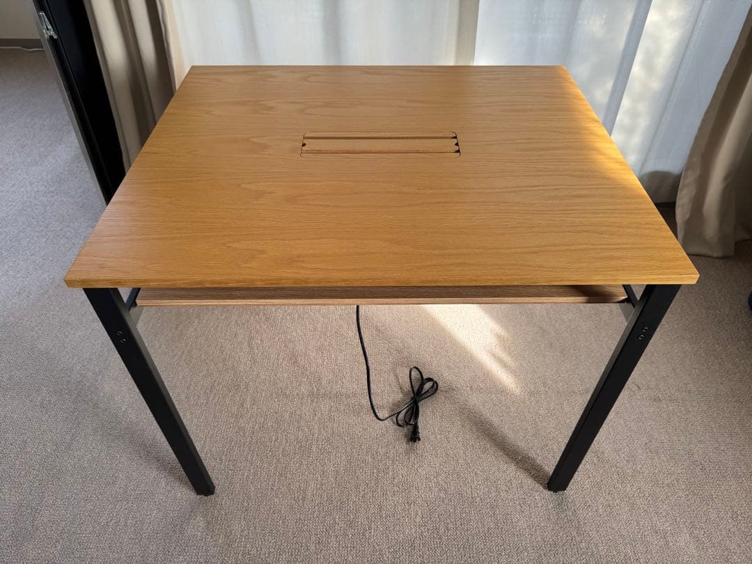 【美品】おうちの時間 ダイニングテーブル 幅90 USB付 ナチュラル