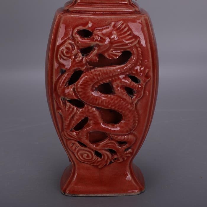 薪窯紅釉二重透かし彫り竜両耳扁瓶  現代工芸品 美術品 置物