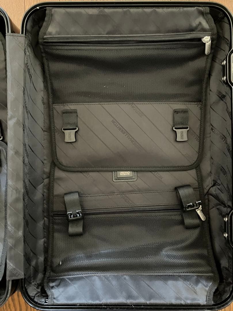 ゼロハリバートン アルミ キャリーバッグ スーツケース 機内持ち込み可能 黒