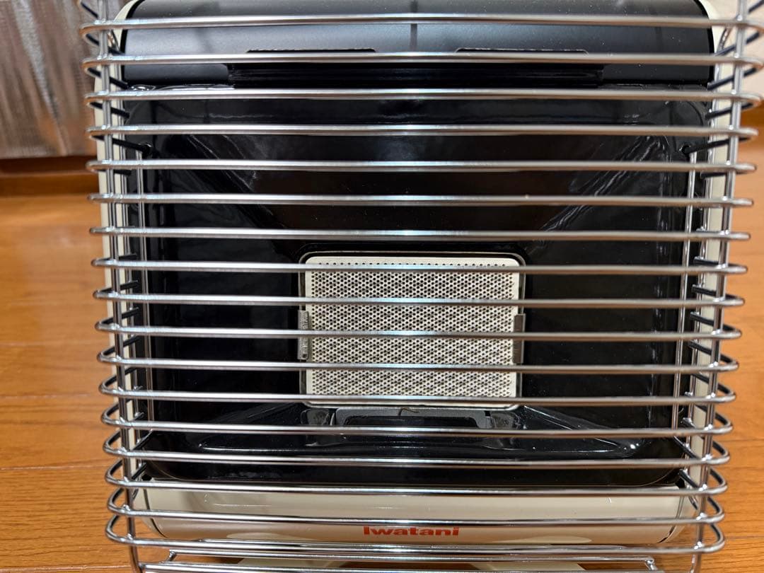 マイ暖iwatani コンパクトストーブ ホワイト