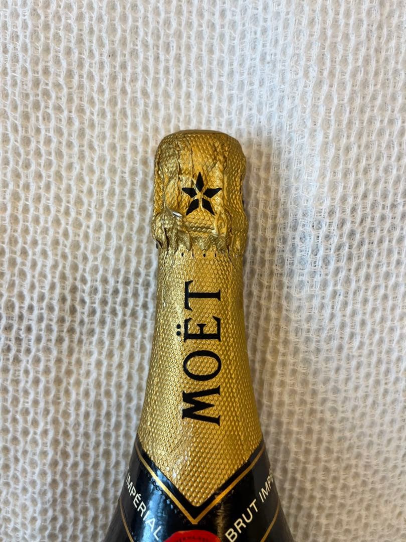 未開栓　モエ・エ・シャンドン MOET&CHANDON750mlアルコール12%