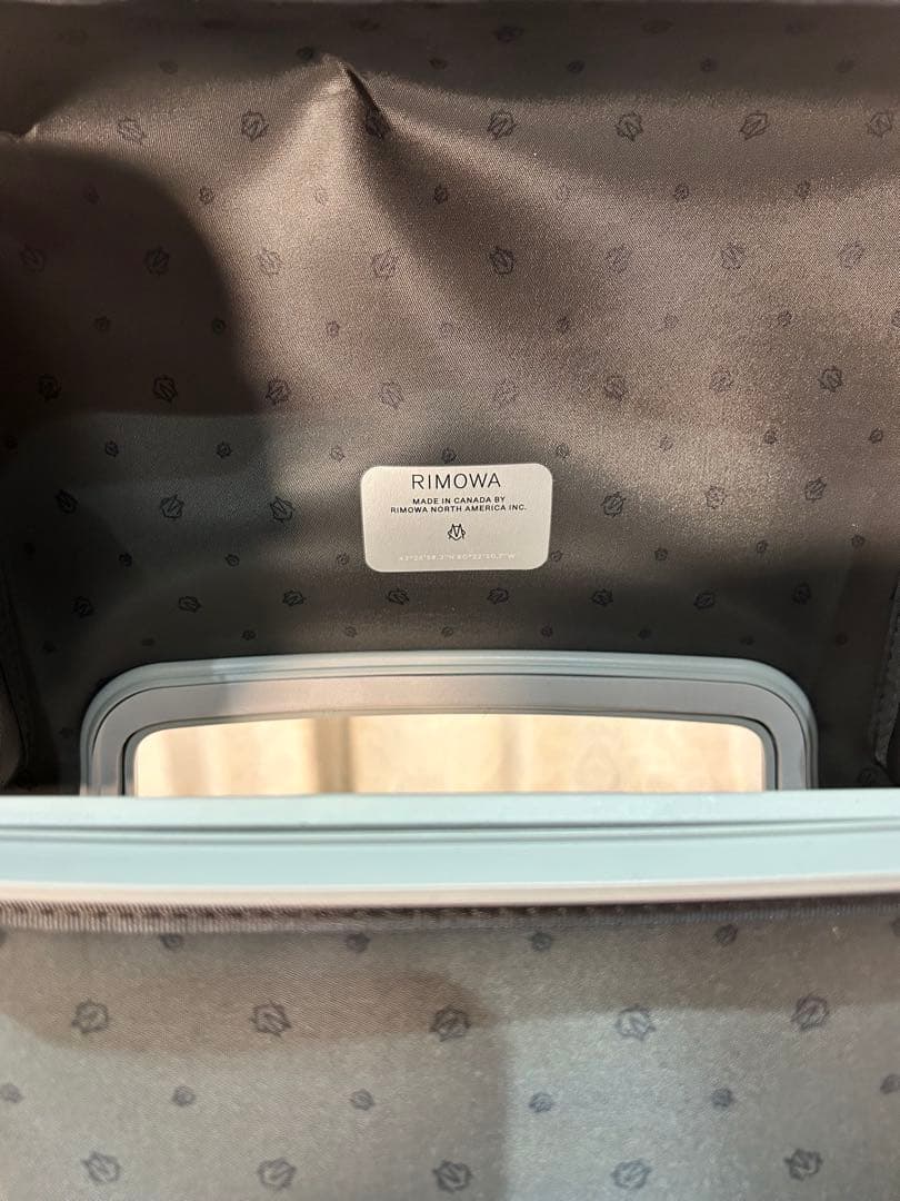 SlimShady です♪ RIMOWA リモワ　オリジナル　パイロット