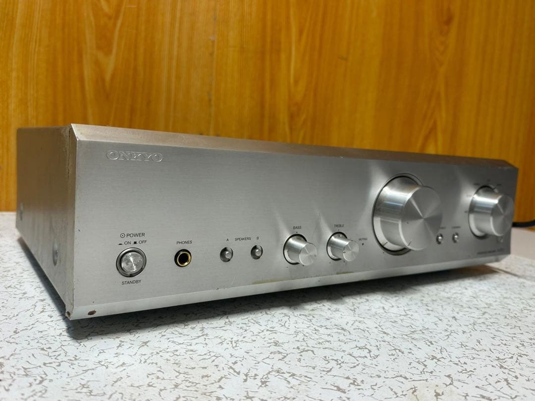 ONKYO A-973 シルバーアンプ オンキヨー