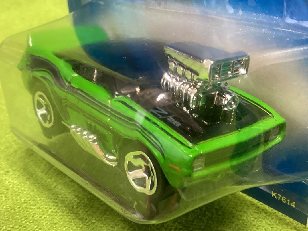 ホットウィール TREASURE HUNTS 新品 '69 CAMARO Z28