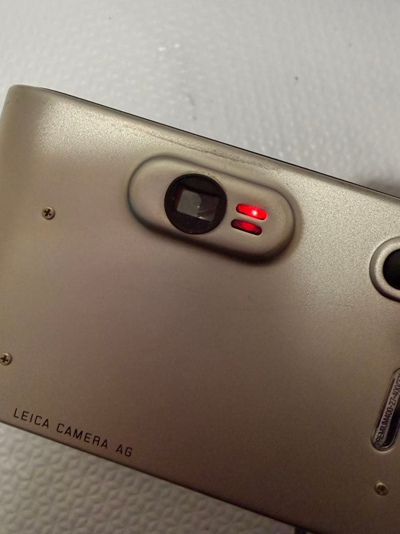 n*p様 Leica コンパクトカメラ 38-105mm