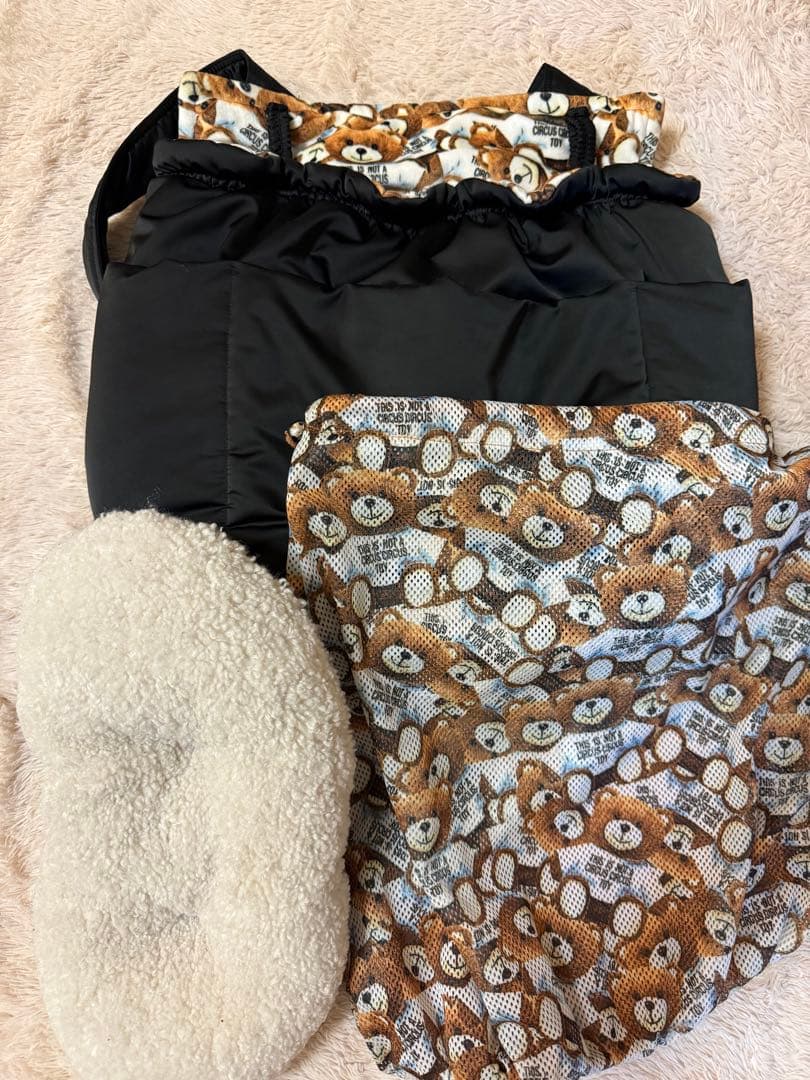 circus circus キャリーバッグ 黒　犬