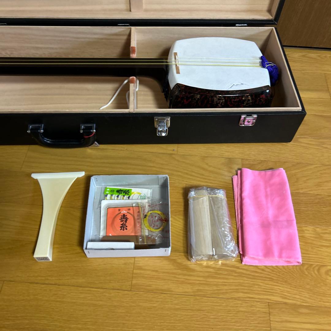 紅木津軽三味線本体 破れ有り
