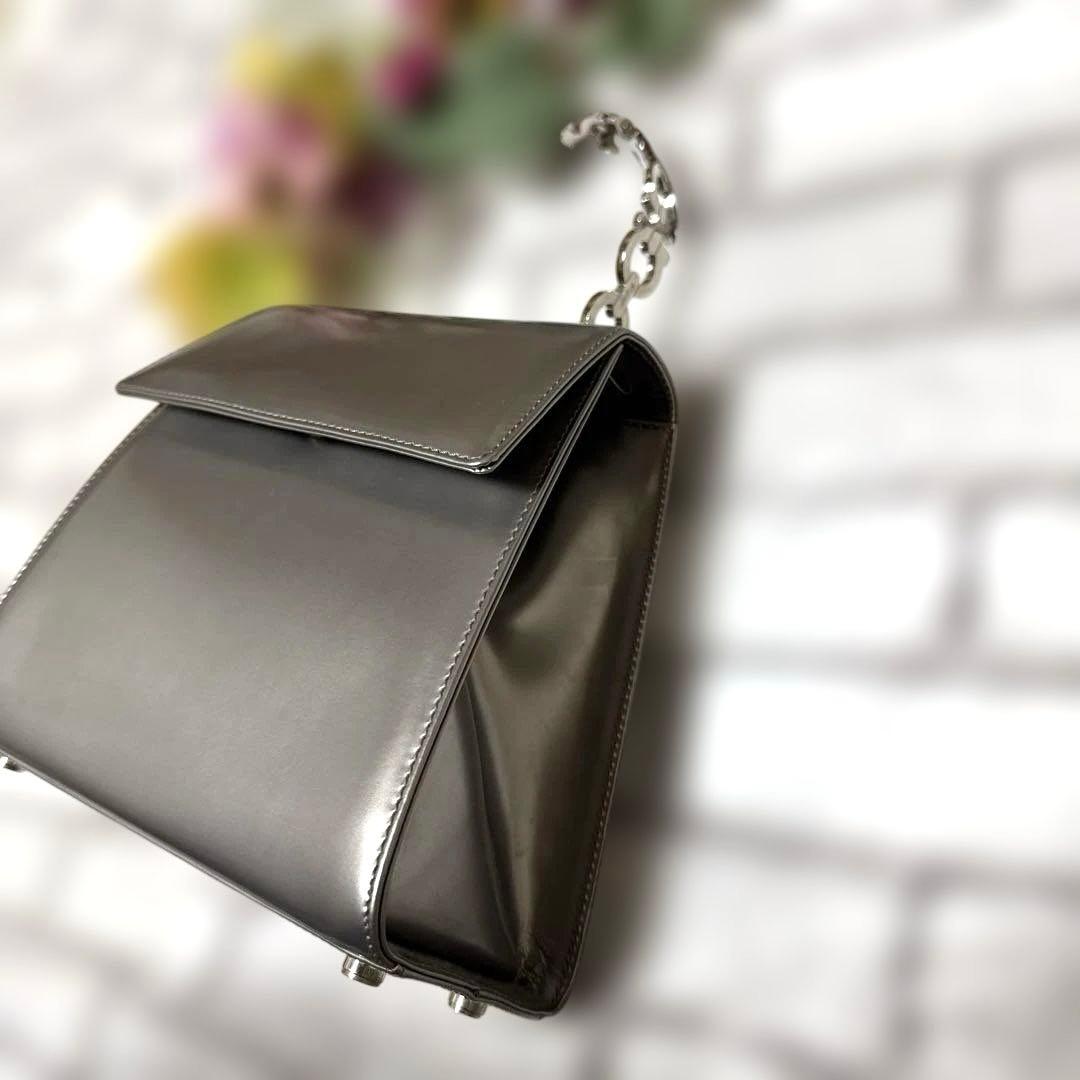 フェラガモ　￼シルバー　￼ミニバッグ