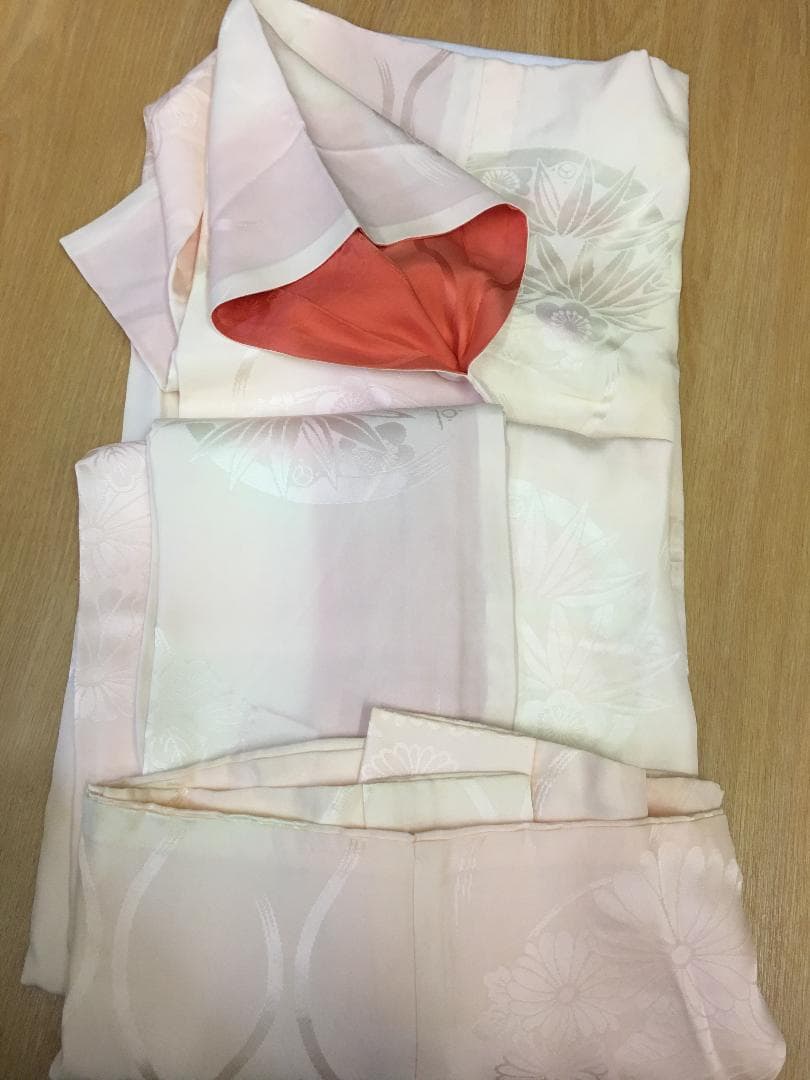 総絞り 黒地 下り藤枝葉花 振袖 黒金全通柄袋帯 振袖単品