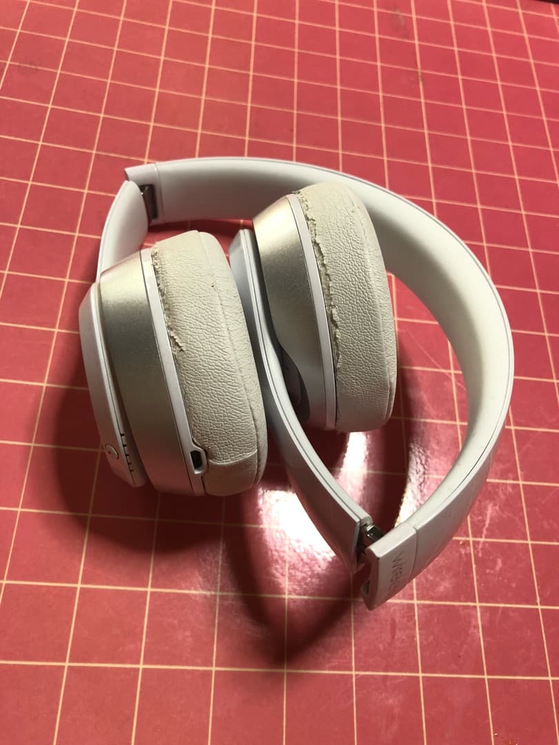beats Soro2 ワイヤレスヘッドフォン