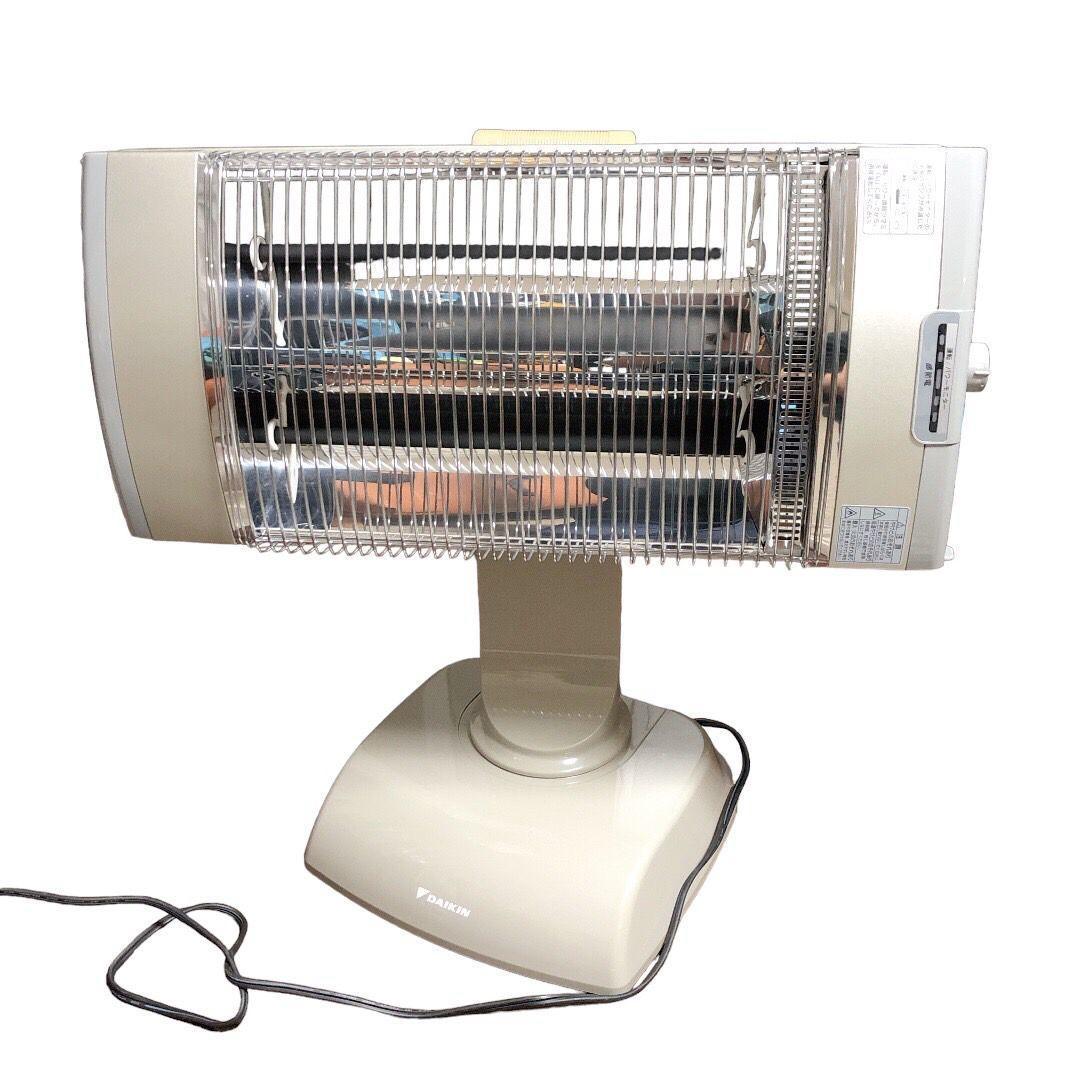 美品 ダイキン セラムヒート 遠赤外線 2013年製 ERFT11PSE1