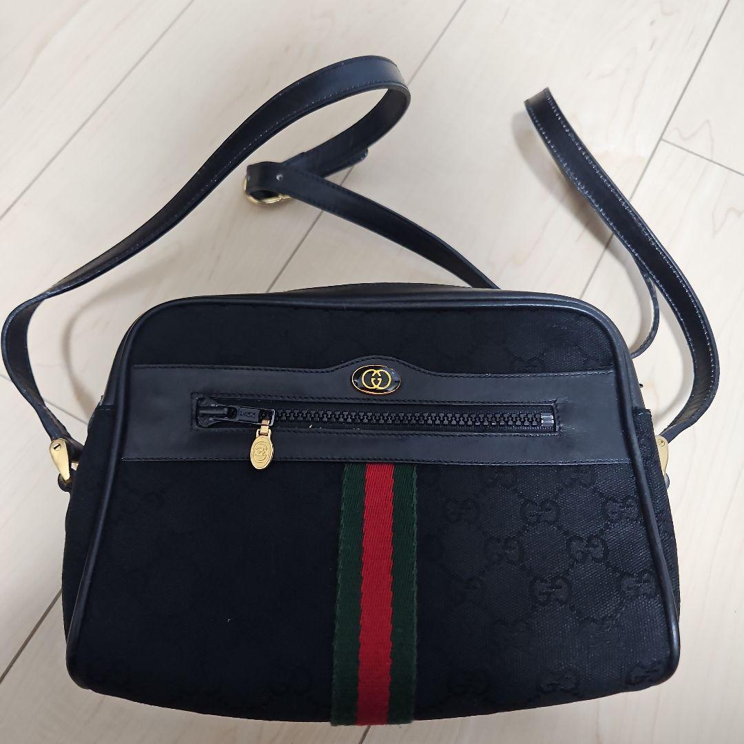 Gucci ネイビー ショルダーバッグ