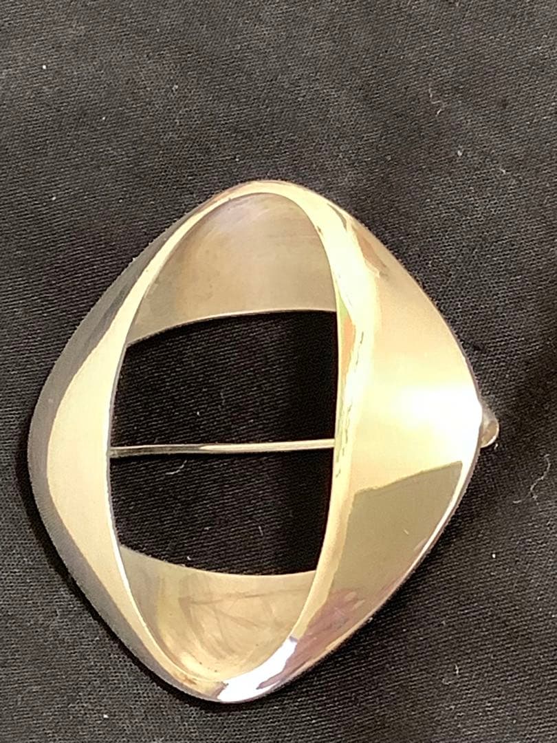 ジョージ・ジェンセン　ブローチ