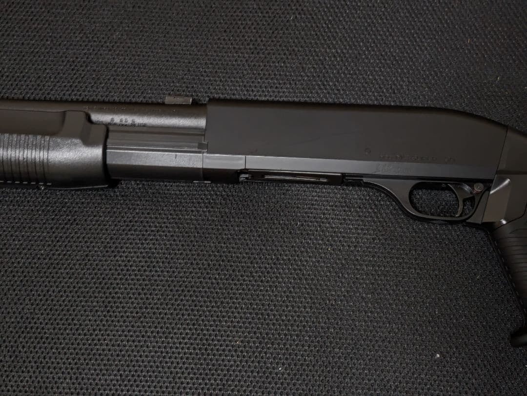 東京マルイ　ベネリM3スーパー90エアコキ+ショル型マガジン5つ