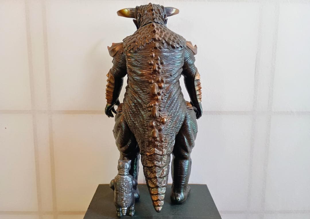 プルガサリ 伝説の大怪獣 ソフビフィギュア Tシャツ DVD 3点セット