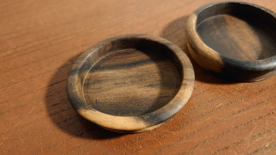 黒柿　襖　襖取手　時代家具　アンティーク家具　銘木　飾棚　2客