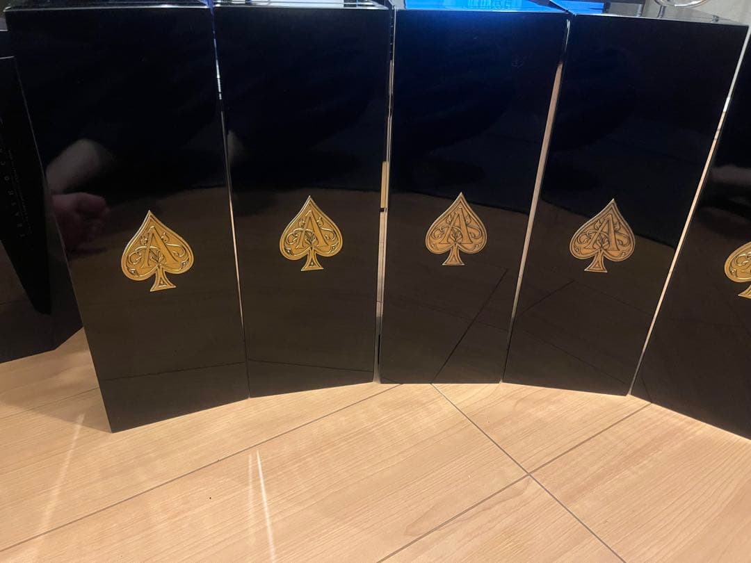Armand de Brignac ゴールド 750ml 7本　ケース箱付き