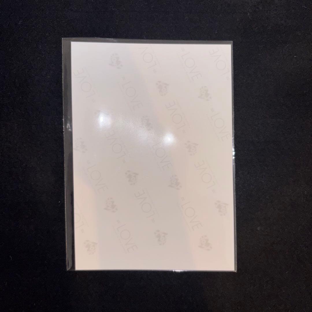 ＝LOVE ラブソングに襲われる 直筆サイン入り生写真 佐々木舞香 ヒキ