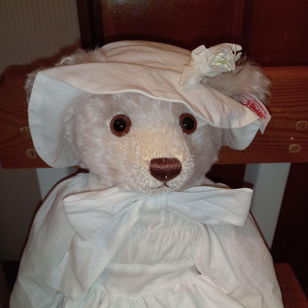 シュタイフ　マドモアゼルアイコ