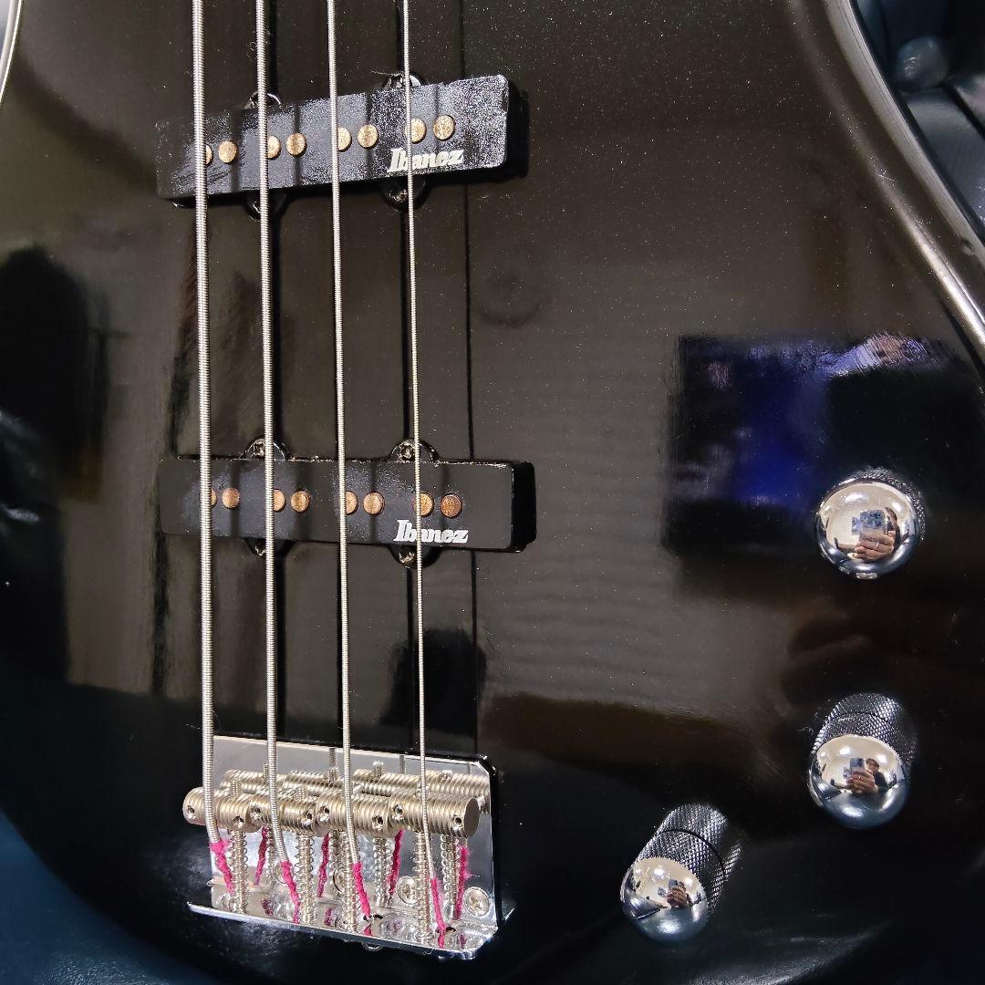 Ibanez GSR320 Gio Series エレキベース アイバニーズ