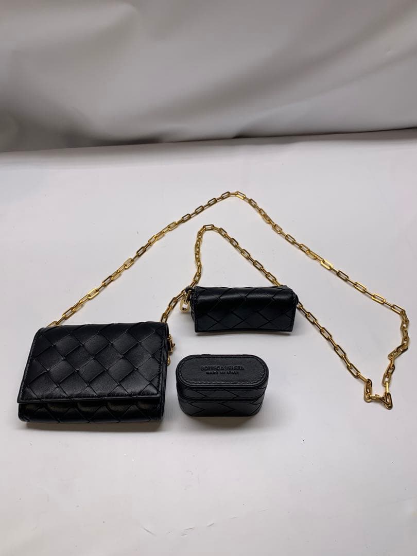 超美品　BOTTEGA VENETA Card Case On Chain