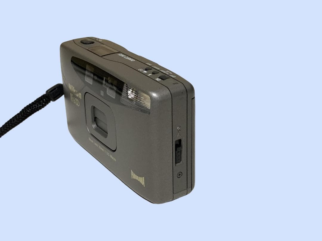 M8266 Nikon AF 600 コンパクトフィルムカメラ