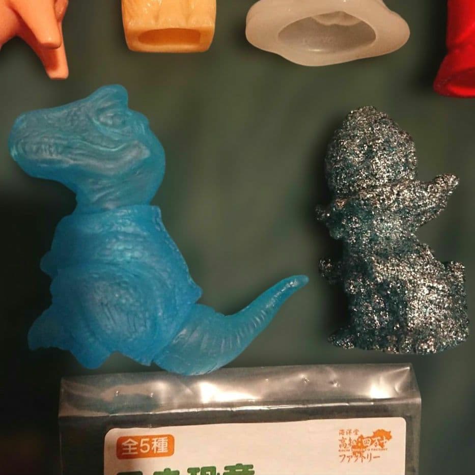 単色ミニソフビ 17体まとめ売り インディーズ 墓場の画廊 one up アート